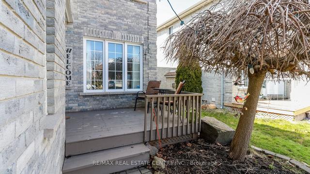 151 Violet St, House detached with 4 bedrooms, 4 bathrooms and 4 parking in Barrie ON | Image 23