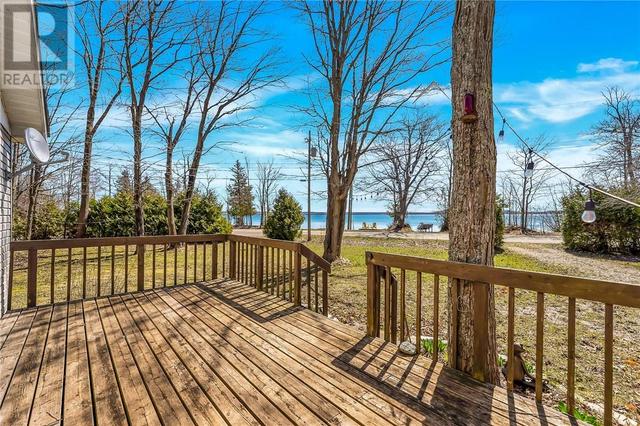 375a Lakeshore Drive, House detached with 3 bedrooms, 1 bathrooms and null parking in Central Manitoulin ON | Image 24