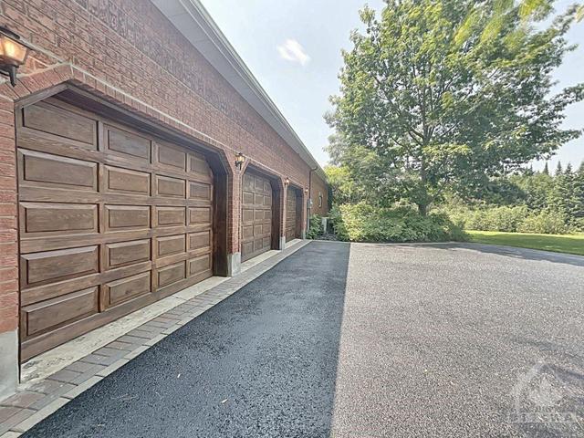 109 Rushing Brook Drive, House detached with 4 bedrooms, 6 bathrooms and 8 parking in Ottawa ON | Image 28