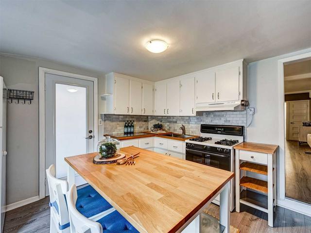 359 Westmoreland Ave N, House detached with 3 bedrooms, 2 bathrooms and 2 parking in Toronto ON | Image 6