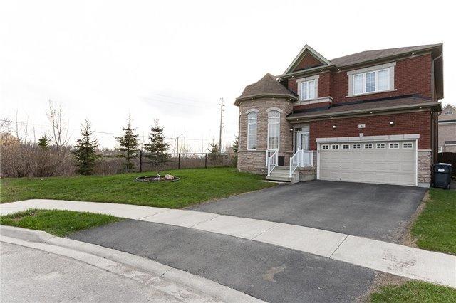 30 Boundbrook Dr, House detached with 5 bedrooms, 3 bathrooms and 2 parking in Brampton ON | Image 1