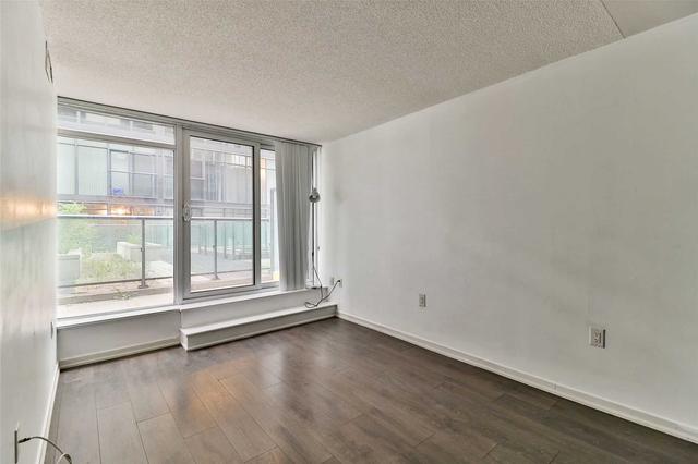 w710 - 36 Lisgar St, Condo with 2 bedrooms, 1 bathrooms and 1 parking in Toronto ON | Image 29