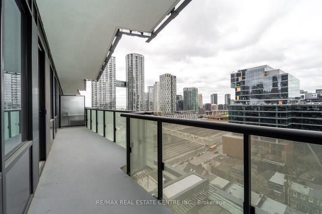 1002 - 480 Front St W, Condo with 2 bedrooms, 2 bathrooms and 0 parking in Toronto ON | Image 25