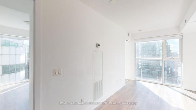 1103 - 87 Peter St, Condo with 2 bedrooms, 1 bathrooms and 0 parking in Toronto ON | Image 21