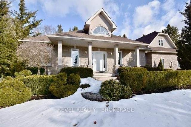 61 Red Oak Cres, House detached with 4 bedrooms, 3 bathrooms and 10 parking in Oro Medonte ON | Image 6
