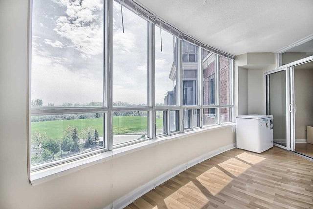 719 - 7363 Kennedy Rd, Condo with 2 bedrooms, 2 bathrooms and 1 parking in Markham ON | Image 2
