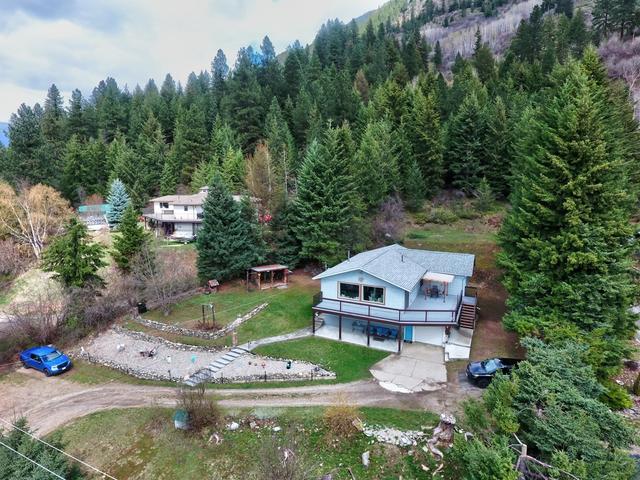 1257 Pass Creek Road, House detached with 5 bedrooms, 2 bathrooms and null parking in Central Kootenay J BC | Image 12