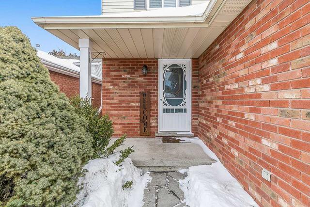 60 Amelia St, House detached with 3 bedrooms, 3 bathrooms and 5 parking in Orangeville ON | Image 12