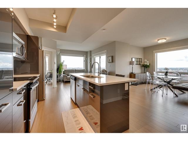 2204 - 10410 102 Av Nw, Condo with 2 bedrooms, 2 bathrooms and 1 parking in Edmonton AB | Image 16
