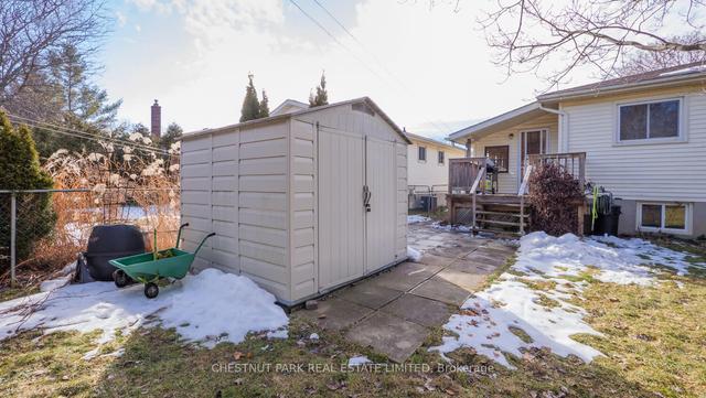 1375 13th Ave E, House detached with 2 bedrooms, 2 bathrooms and 3 parking in Owen Sound ON | Image 29