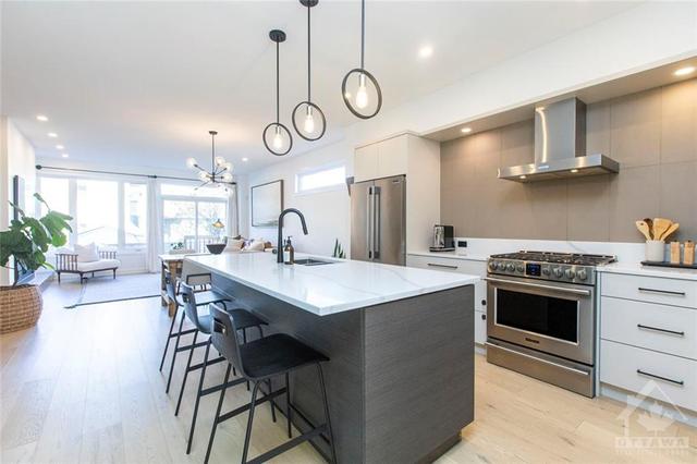 491 Mutual Street, Townhouse with 3 bedrooms, 4 bathrooms and 3 parking in Ottawa ON | Image 7