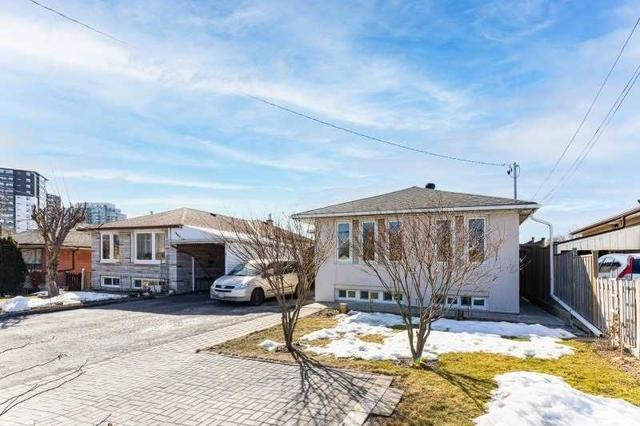 1442 Danforth Rd, House detached with 3 bedrooms, 2 bathrooms and 3 parking in Toronto ON | Image 12