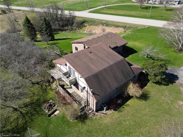 76716 Parr Line Line, House detached with 4 bedrooms, 3 bathrooms and 8 parking in Central Huron ON | Image 44