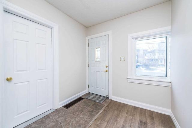 694 Midland Ave, House detached with 3 bedrooms, 2 bathrooms and 2 parking in Toronto ON | Image 12