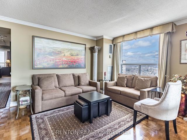 2001 - 1515 Lakeshore Rd E, Condo with 3 bedrooms, 2 bathrooms and 2 parking in Mississauga ON | Image 9