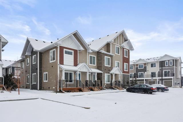 457 Canals Crossing Sw, Home with 3 bedrooms, 2 bathrooms and 2 parking in Calgary AB | Image 31