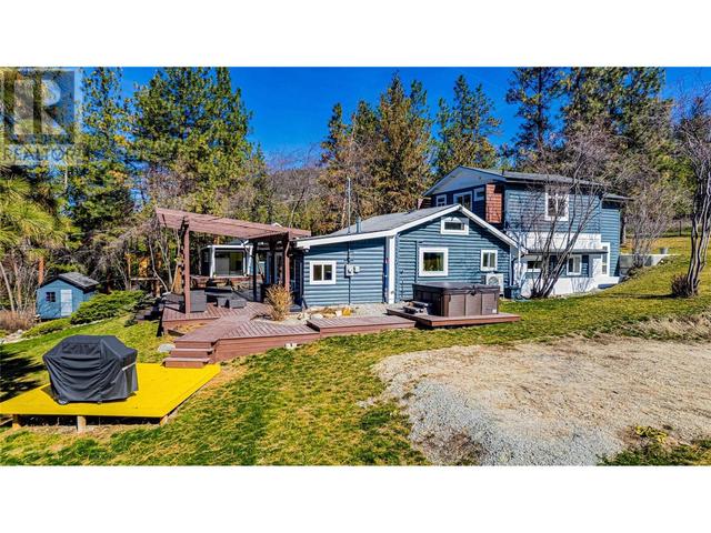 5555 Stubbs Road, House detached with 3 bedrooms, 2 bathrooms and 10 parking in Lake Country BC | Image 9