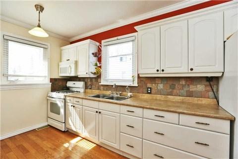 3046 Fifth Sdrd, House detached with 3 bedrooms, 1 bathrooms and 10 parking in Milton ON | Image 8