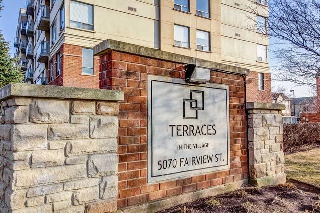 304 - 5070 Fairview St, Condo with 2 bedrooms, 2 bathrooms and 1 parking in Burlington ON | Image 1