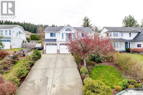 2165 Woodthrush Pl, House detached with 5 bedrooms, 3 bathrooms and 4 parking in Nanaimo BC | Card Image