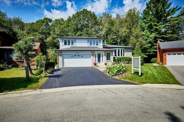 1058 Chelsea Crt, House detached with 3 bedrooms, 4 bathrooms and 6 parking in Oshawa ON | Image 12