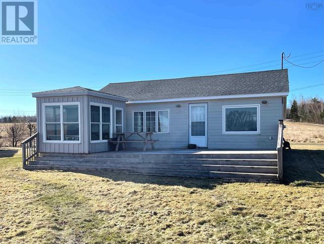 35 Strait View Lane, House detached with 3 bedrooms, 1 bathrooms and null parking in Cumberland, Subd. D NS | Image 4