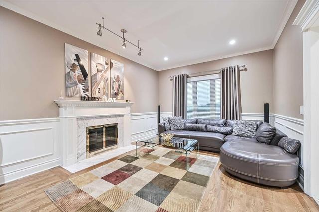 165 Longview Cres, House detached with 4 bedrooms, 4 bathrooms and 4 parking in Vaughan ON | Image 8