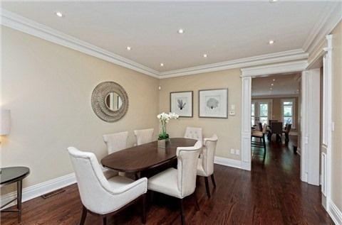 51 Franklin Ave, House detached with 3 bedrooms, 3 bathrooms and 2 parking in Toronto ON | Image 3