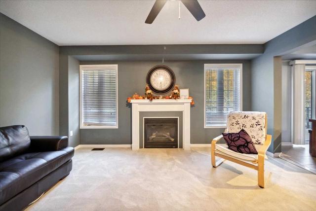 1222 Fox Cres, House detached with 4 bedrooms, 3 bathrooms and 4 parking in Milton ON | Image 8