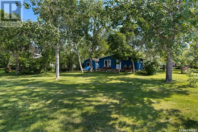 152 Lakeview Drive, House detached with 2 bedrooms, 1 bathrooms and null parking in Island View SK | Image 19