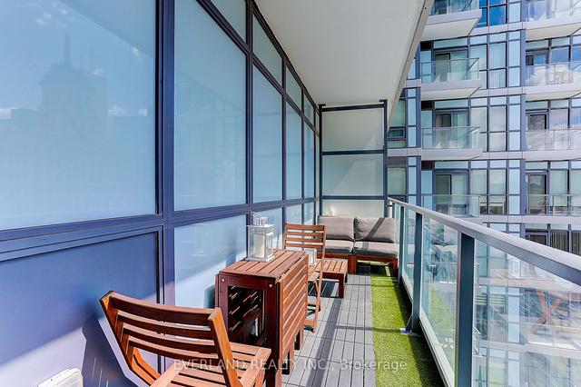 1201 - 210 Simcoe St, Condo with 1 bedrooms, 1 bathrooms and 0 parking in Toronto ON | Image 13