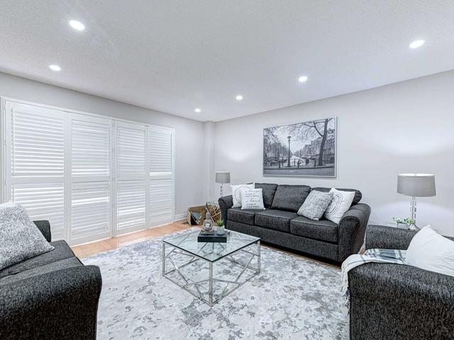 134 Lord Simcoe Dr, House detached with 4 bedrooms, 4 bathrooms and 4 parking in Brampton ON | Image 38