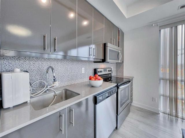 408 - 760 The Queensway, Condo with 2 bedrooms, 2 bathrooms and 1 parking in Toronto ON | Image 9