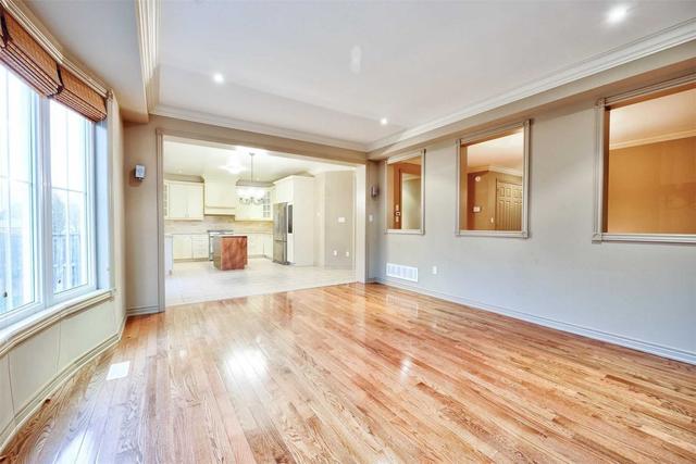 98 Holsted Rd, House detached with 4 bedrooms, 4 bathrooms and 4 parking in Whitby ON | Image 25