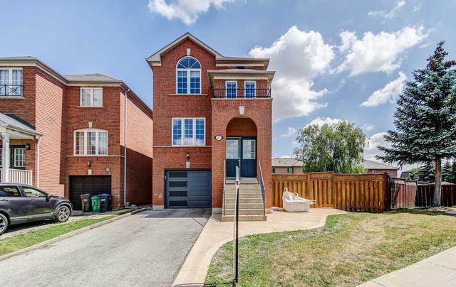 42 Domenico Cres, House detached with 3 bedrooms, 4 bathrooms and 3 parking in Brampton ON | Image 1