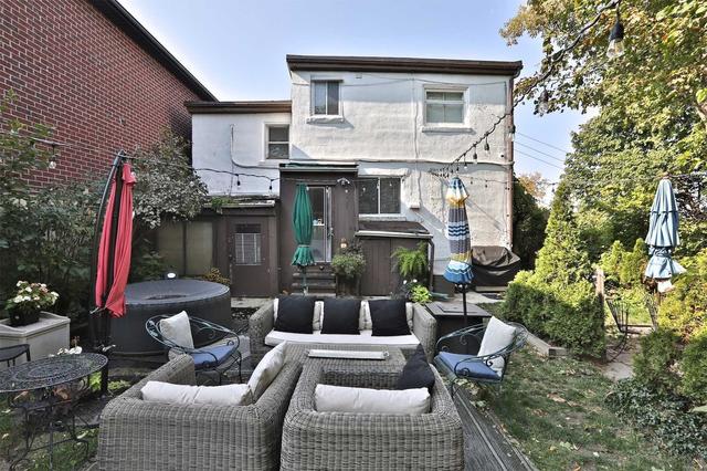 463 Mcroberts Ave, House detached with 3 bedrooms, 2 bathrooms and 3 parking in Toronto ON | Image 14