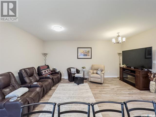 11 - 171 Heritage Landing Crescent, House attached with 2 bedrooms, 2 bathrooms and null parking in Battleford SK | Image 8