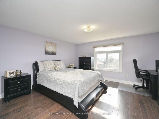33 - 1050 Bristol Rd W, Townhouse with 3 bedrooms, 3 bathrooms and 2 parking in Mississauga ON | Image 22