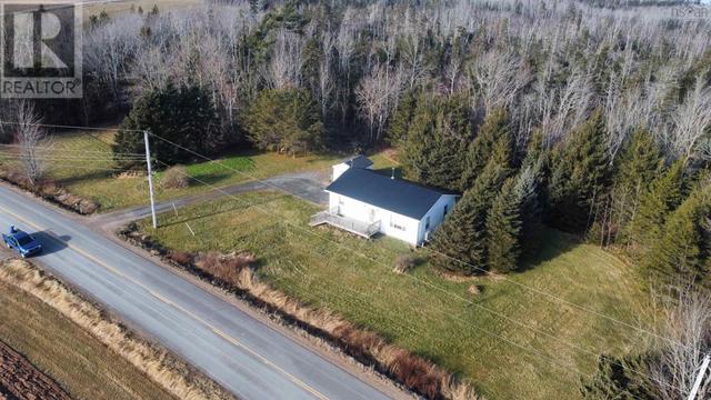 43 Toney Bay Road, House detached with 2 bedrooms, 1 bathrooms and null parking in Cumberland, Subd. C NS | Image 4