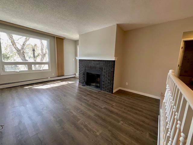 10 - 3402 Parkdale Boulevard Nw, Condo with 2 bedrooms, 1 bathrooms and 1 parking in Calgary AB | Image 6
