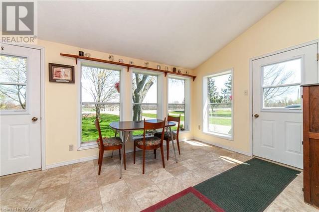 138268 Grey Road 112, House detached with 5 bedrooms, 2 bathrooms and 20 parking in Meaford ON | Image 7