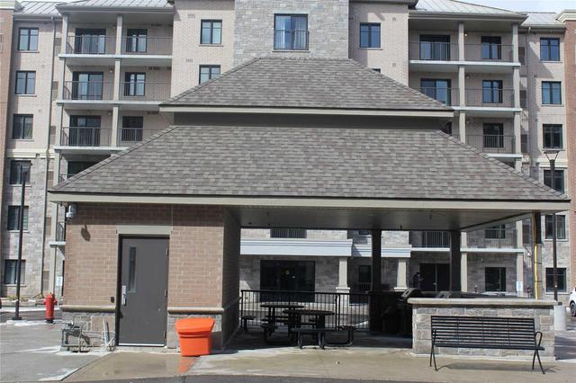 302 - 776 Laurelwood Dr, Condo with 2 bedrooms, 2 bathrooms and 1 parking in Waterloo ON | Image 1