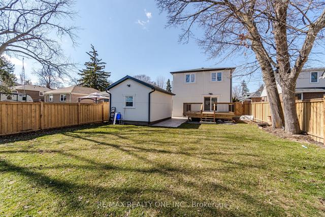 276 Sydney St, House detached with 3 bedrooms, 3 bathrooms and 4 parking in Milton ON | Image 35