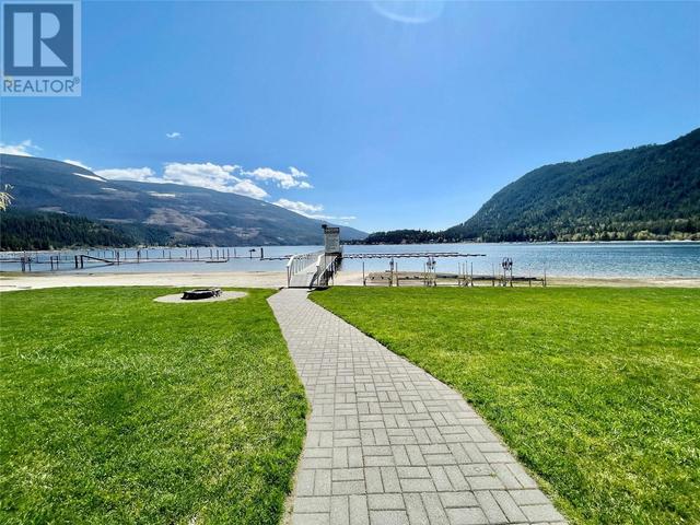 237 - 213 White Pine Crescent, House attached with 2 bedrooms, 1 bathrooms and 1 parking in Sicamous BC | Image 45