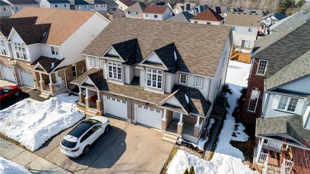598b Goldthread Street, House semidetached with 4 bedrooms, 3 bathrooms and 3 parking in Waterloo ON | Image 3
