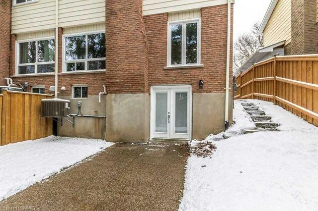 368 Vogel Pl, House semidetached with 3 bedrooms, 3 bathrooms and 2 parking in Waterloo ON | Image 26
