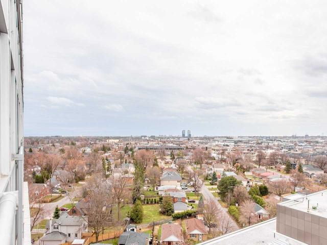 1013 - 2 Fieldway Rd, Condo with 2 bedrooms, 2 bathrooms and 1 parking in Toronto ON | Image 10