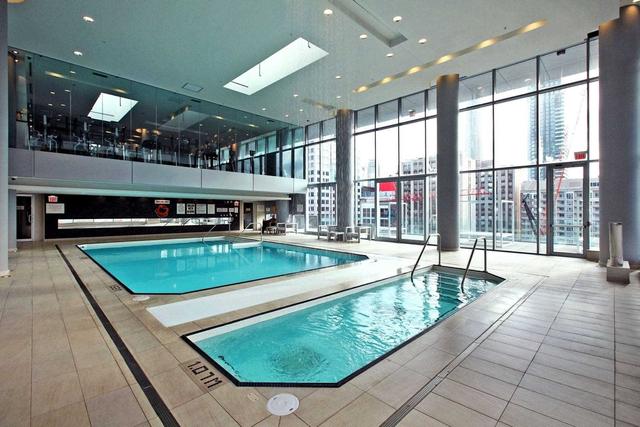 1701 - 80 John St, Condo with 2 bedrooms, 2 bathrooms and 0 parking in Toronto ON | Image 9