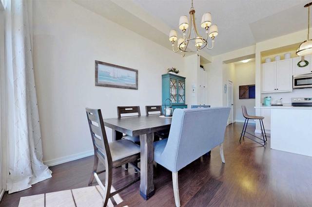 6 - 228 Glad Park Ave W, Townhouse with 2 bedrooms, 3 bathrooms and 2 parking in Whitchurch Stouffville ON | Image 2