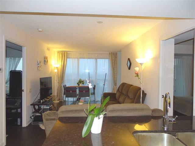 1615 - 5162 Yonge St, Condo with 2 bedrooms, 3 bathrooms and 1 parking in Toronto ON | Image 4